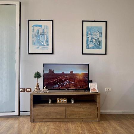 21° Bs Pazari City Center Comfort Apartment Tirana Bagian luar foto