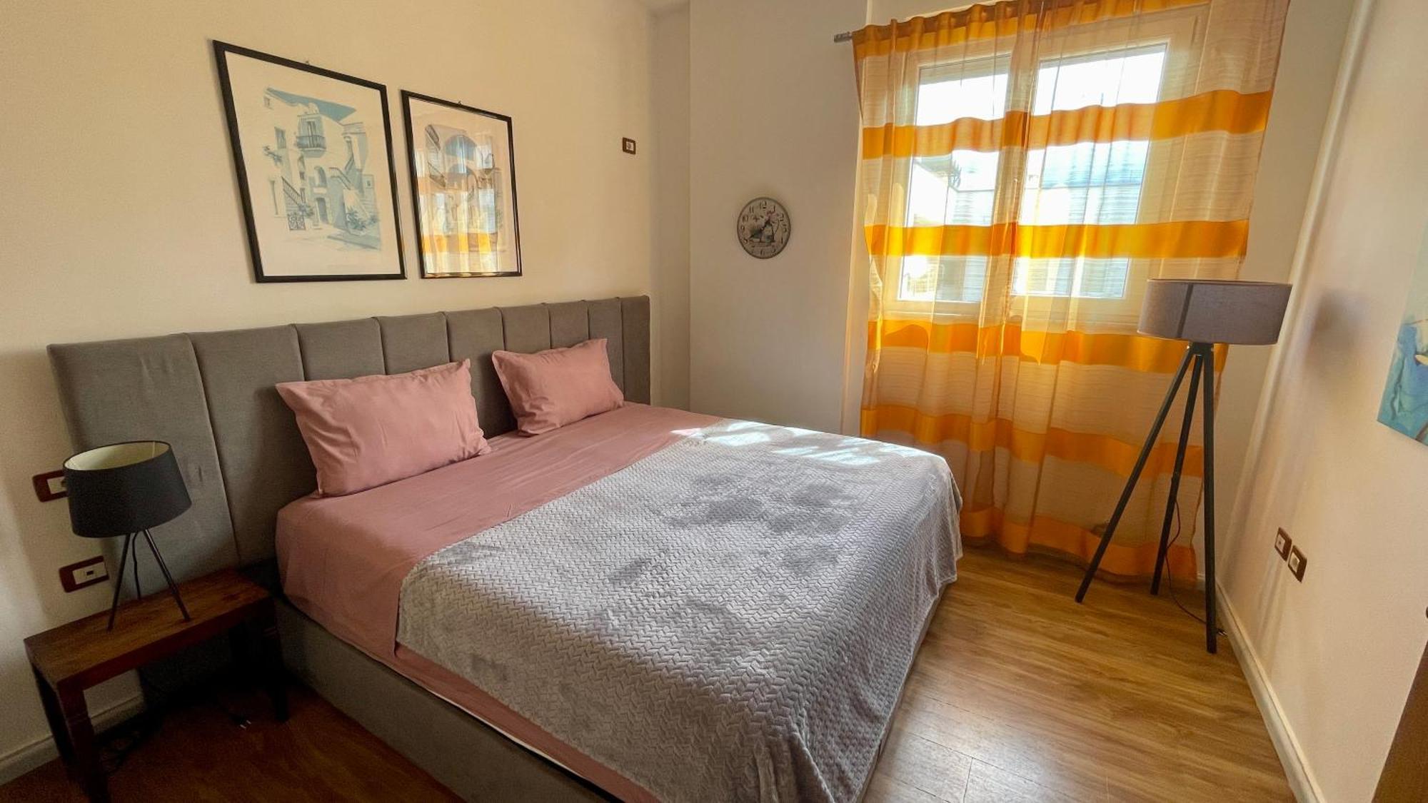 21° Bs Pazari City Center Comfort Apartment Tirana Bagian luar foto
